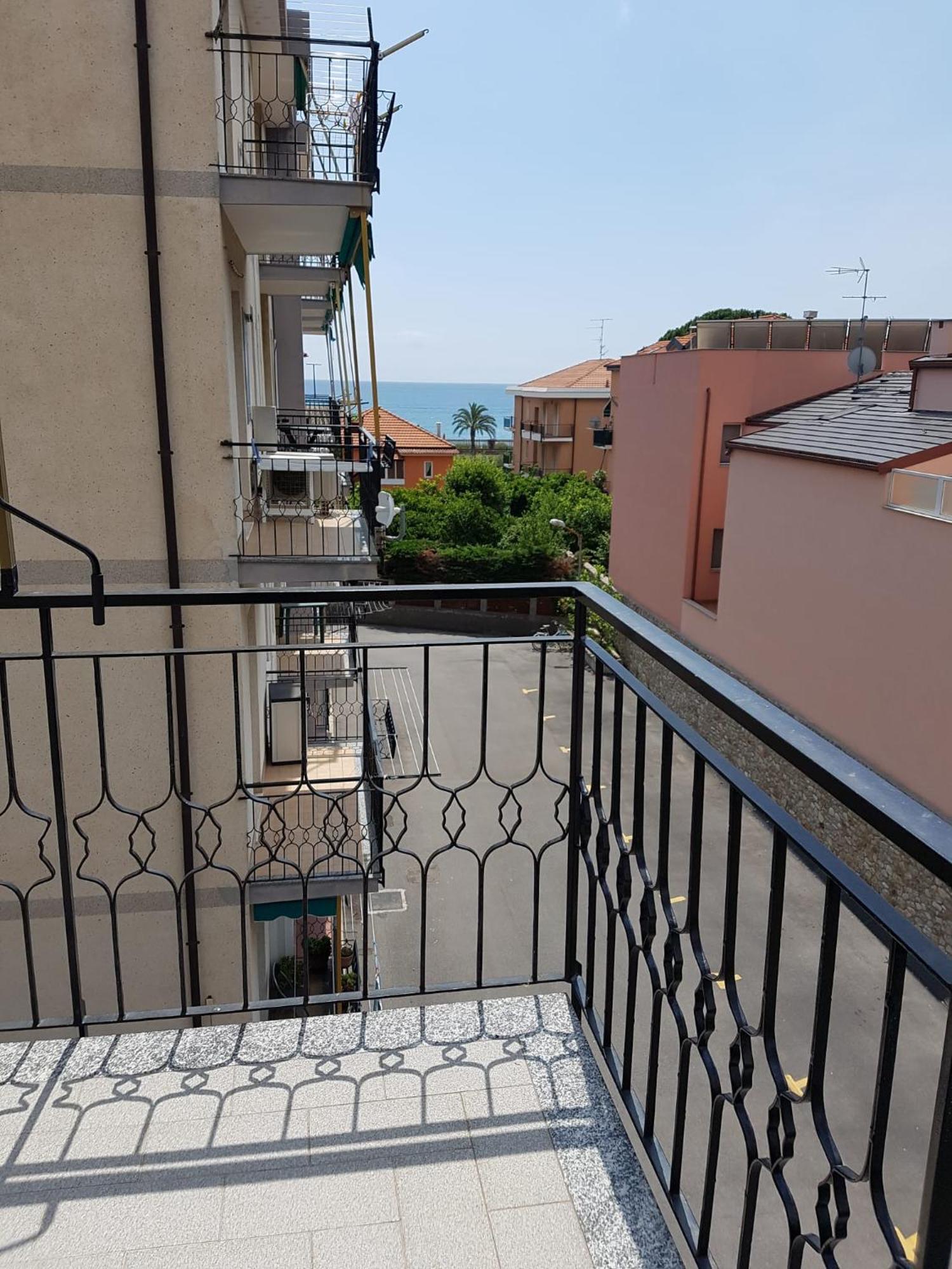 Residence Villa Carmen Fronte Mare A 50 Mt Пиетра Лигуре Екстериор снимка