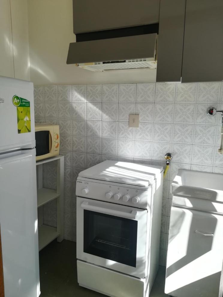 Residence Villa Carmen Fronte Mare A 50 Mt Пиетра Лигуре Екстериор снимка